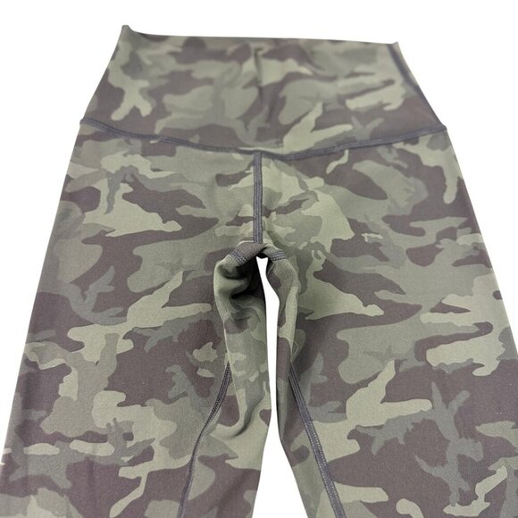 Lululemon Wunder Under 25” Green Camo Luxtreme Size 4 - Picture 5 of 10